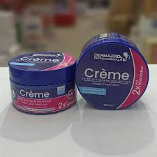 Crème soins d'hydratation intense à la vitamine E et Acide hyaluronique